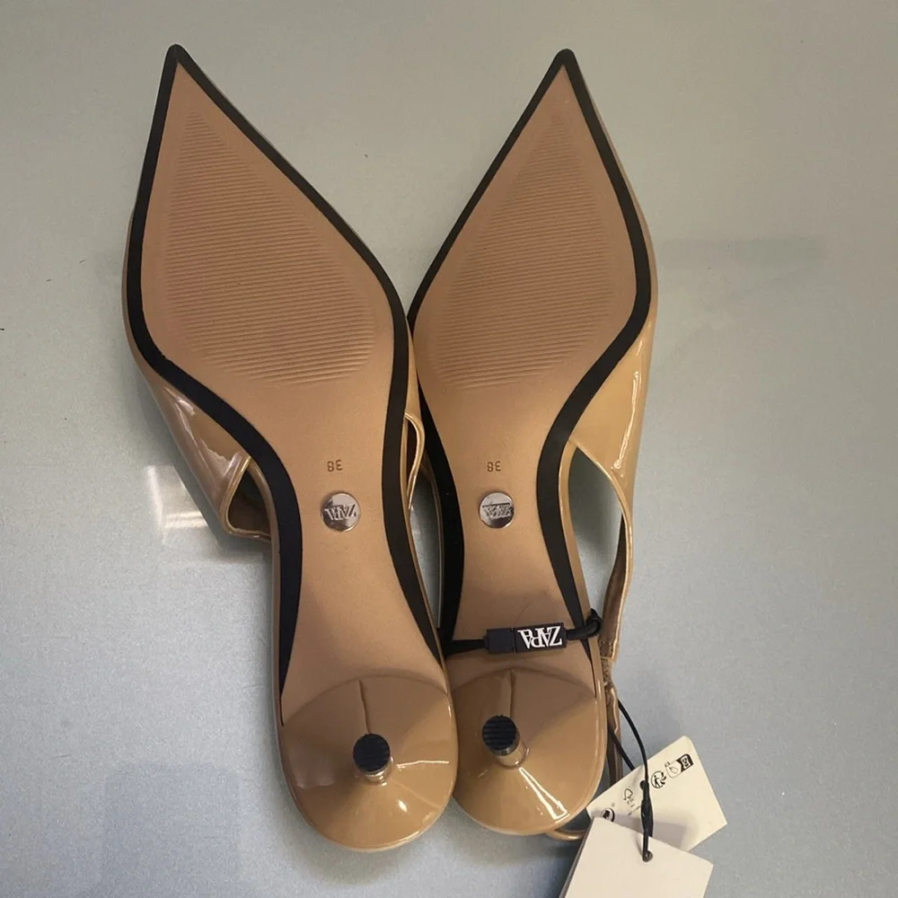 Zara NWT Kitten Heel Slingback Shoe Size 38. - Picture 8 of 9